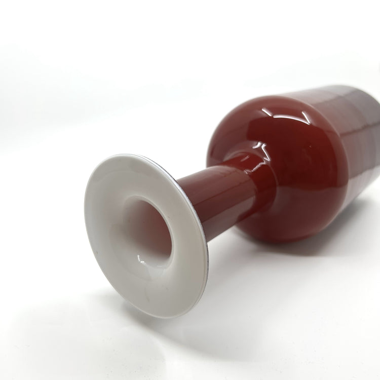 Otto Brauer Carnaby Vase in rubinrot und weiß, Holmegaard, Dänemark