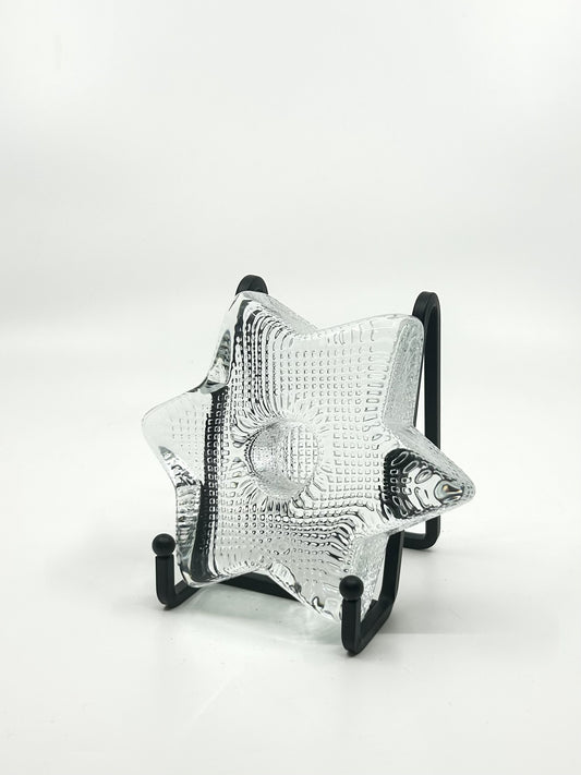 Vintage Kerzenhalter aus Pressglas von Bengt Orup für Hyllinge Glasbruk, Dänemark, 60er Jahre, klare Linien und strukturierte Oberfläche