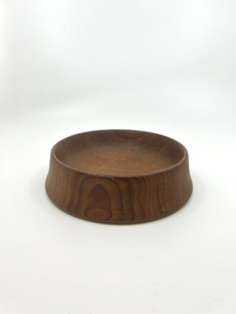 Schlichte dänische Teak Schale, 1950er-Jahre, Mid Century Modern Design mit klarer Formensprache.