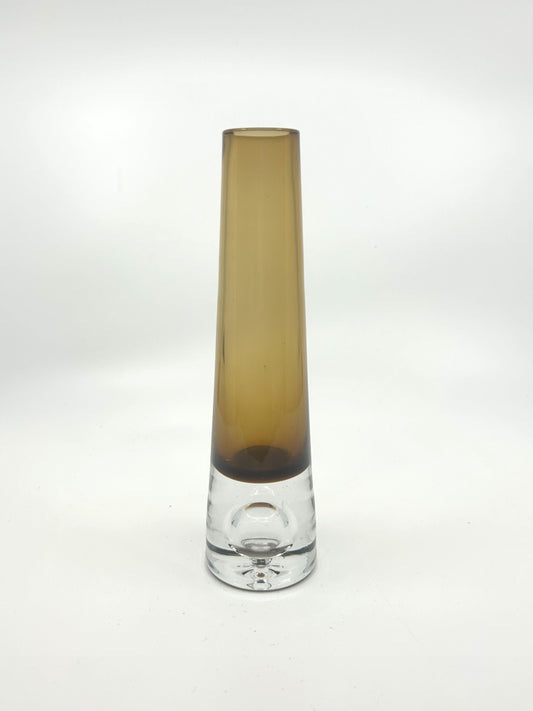 Schwedische Bo Borgström Vase, minimalistisches Mid Century Modern Glasobjekt in Braun-Klarglas, gefertigt bei Åseda Glasbruk, 1960er Jahre.
