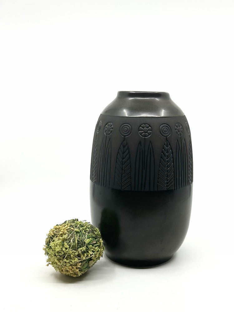 Vintage Vase 'Rabatt' von Göran Andersson für Upsala-Ekeby, Schweden, 1960er Jahre – graue Keramikvase mit floralen Reliefmustern, Mid-Century Modern Design.