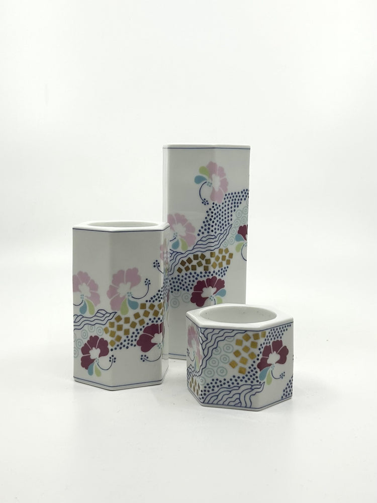 Annegrete Halling-Koch Prisme Kerzenständer, Bing & Grøndahl Dänemark, skandinavisches Porzellan-Design der 80er Jahre mit floralen Mustern