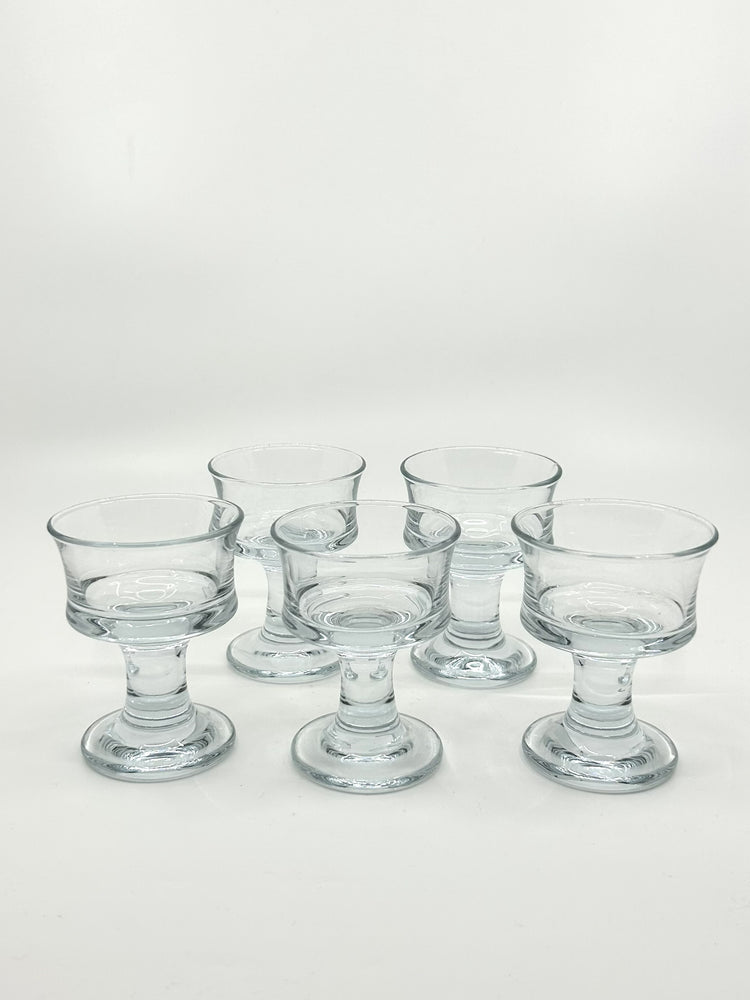 Per Lütken Skibs Likörglas-Set, Holmegaard Dänemark, handgeblasene Gläser im skandinavischen Design der 60er Jahre